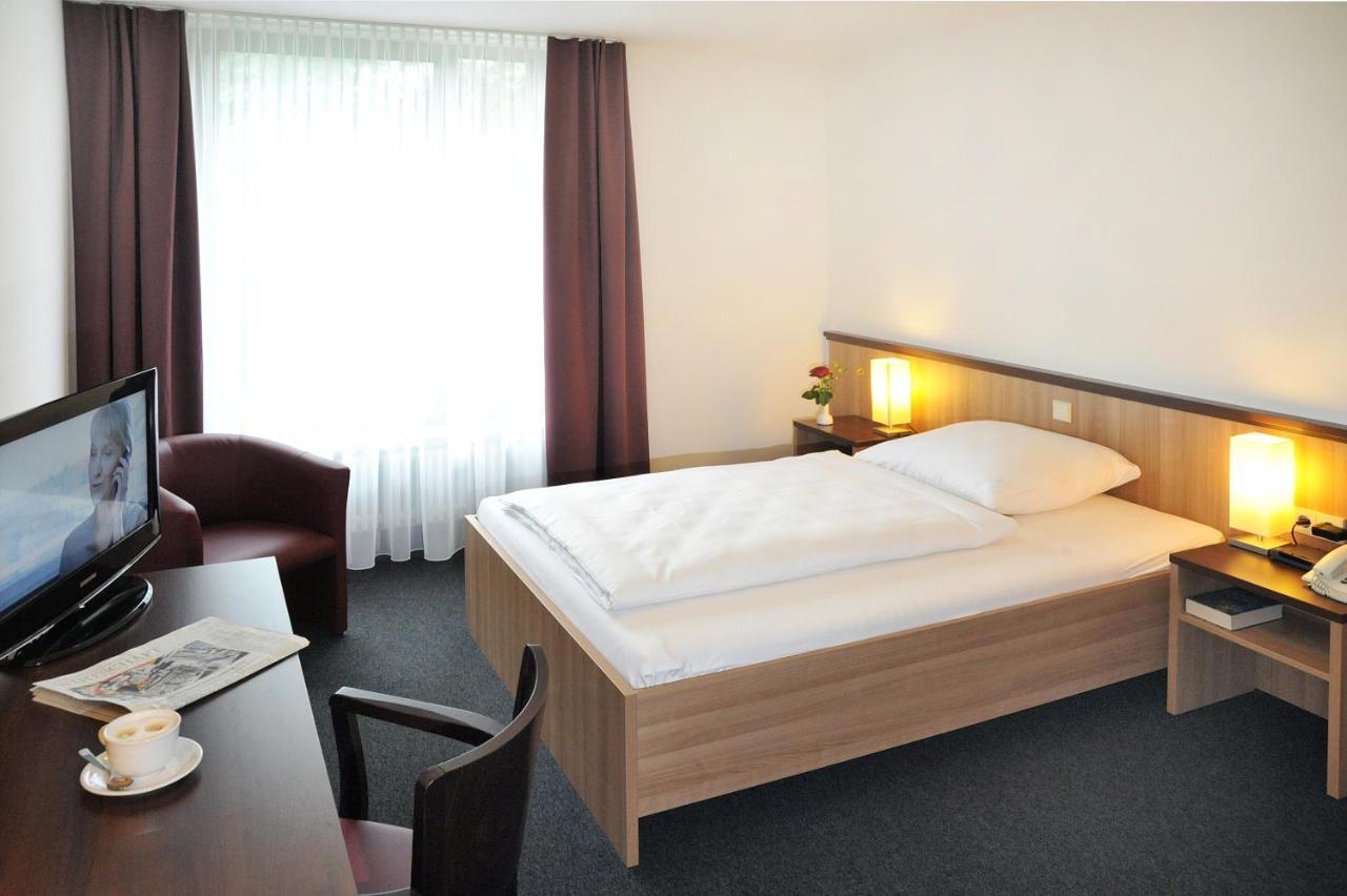 Christkoenigshaus 2* Stuttgart
